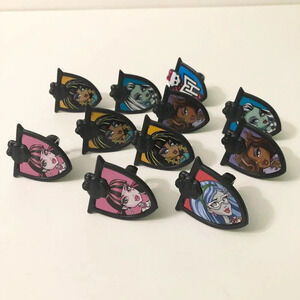 2011 Monster High Deco Pac Cake  Cupcake Toppers Plastic Rings Novelties Mattel